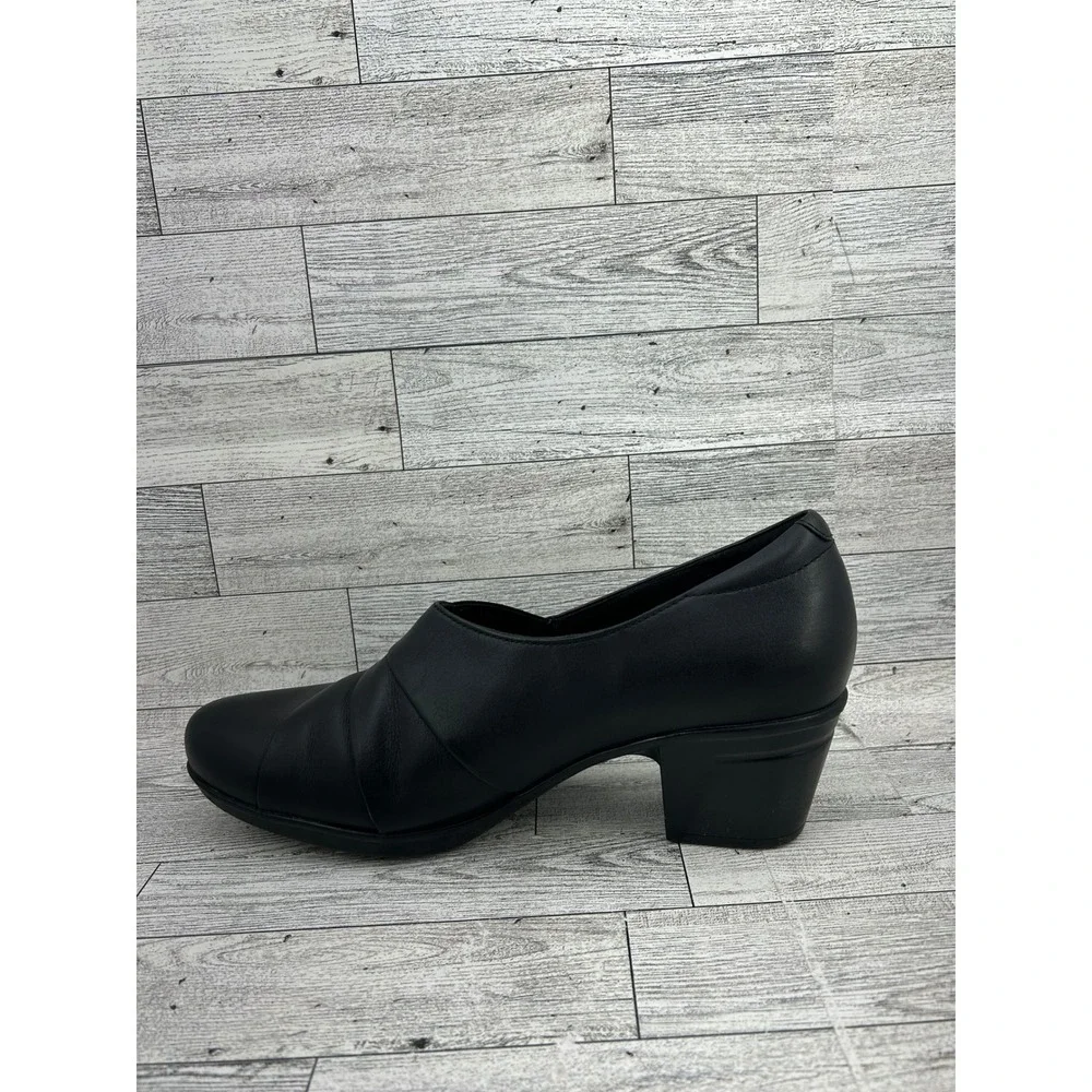Clarks Collection Women Black Leather Slip On Block Heel Shoes Size‎ 9.5M